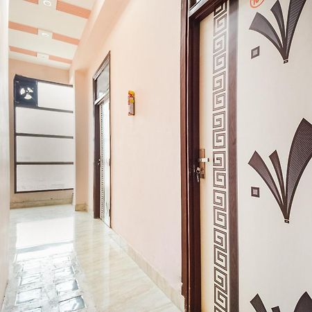 Oyo Hotel Noor Palace Srinagar  Exterior photo